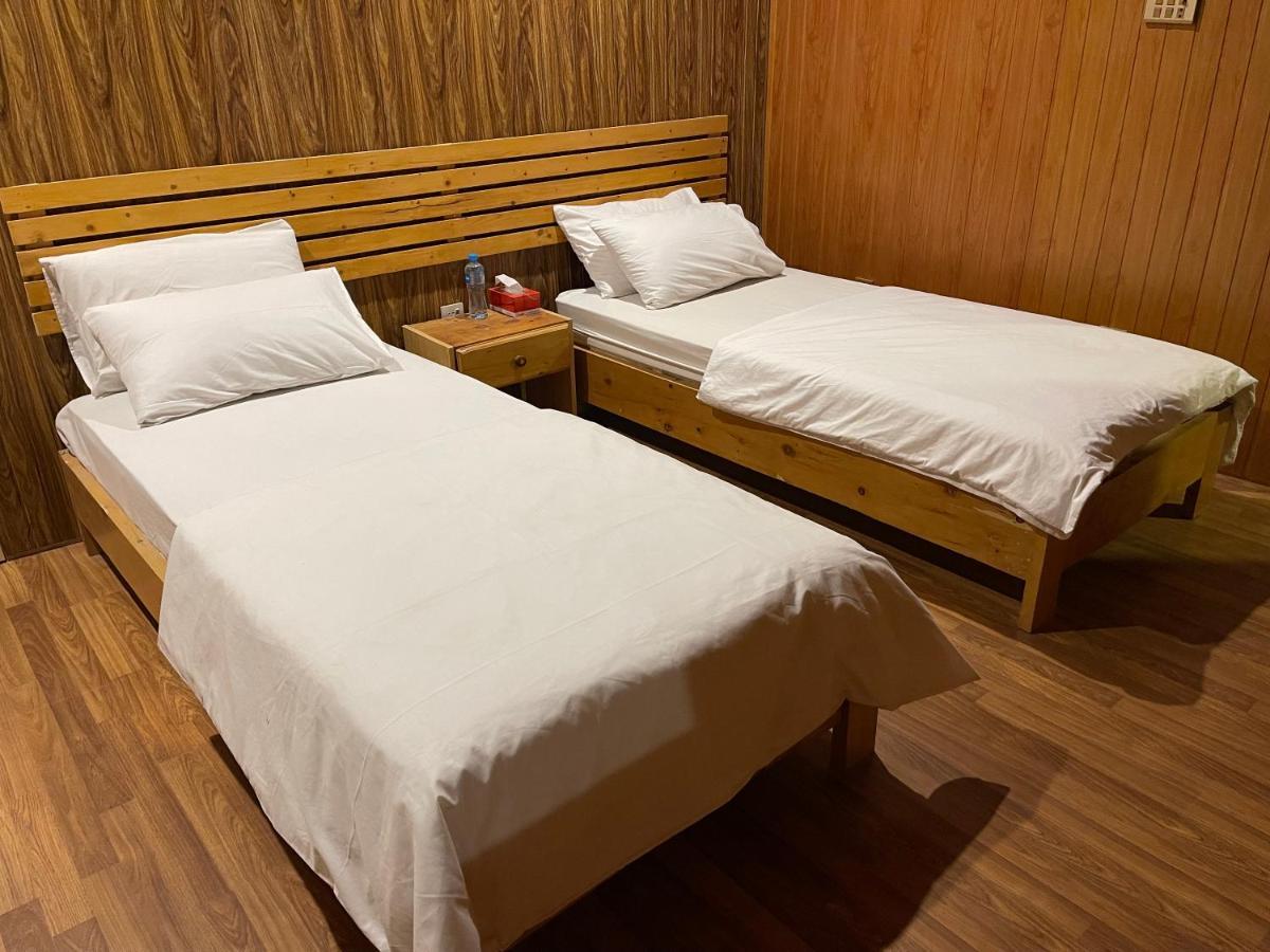 Indus View Hotel スカルドゥ エクステリア 写真