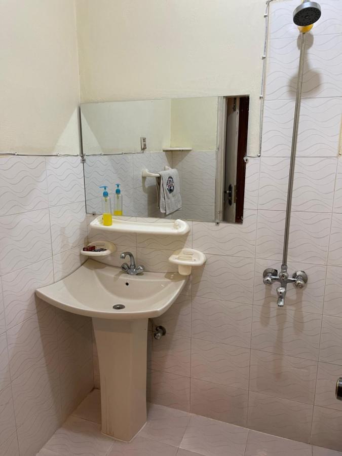 Indus View Hotel スカルドゥ エクステリア 写真