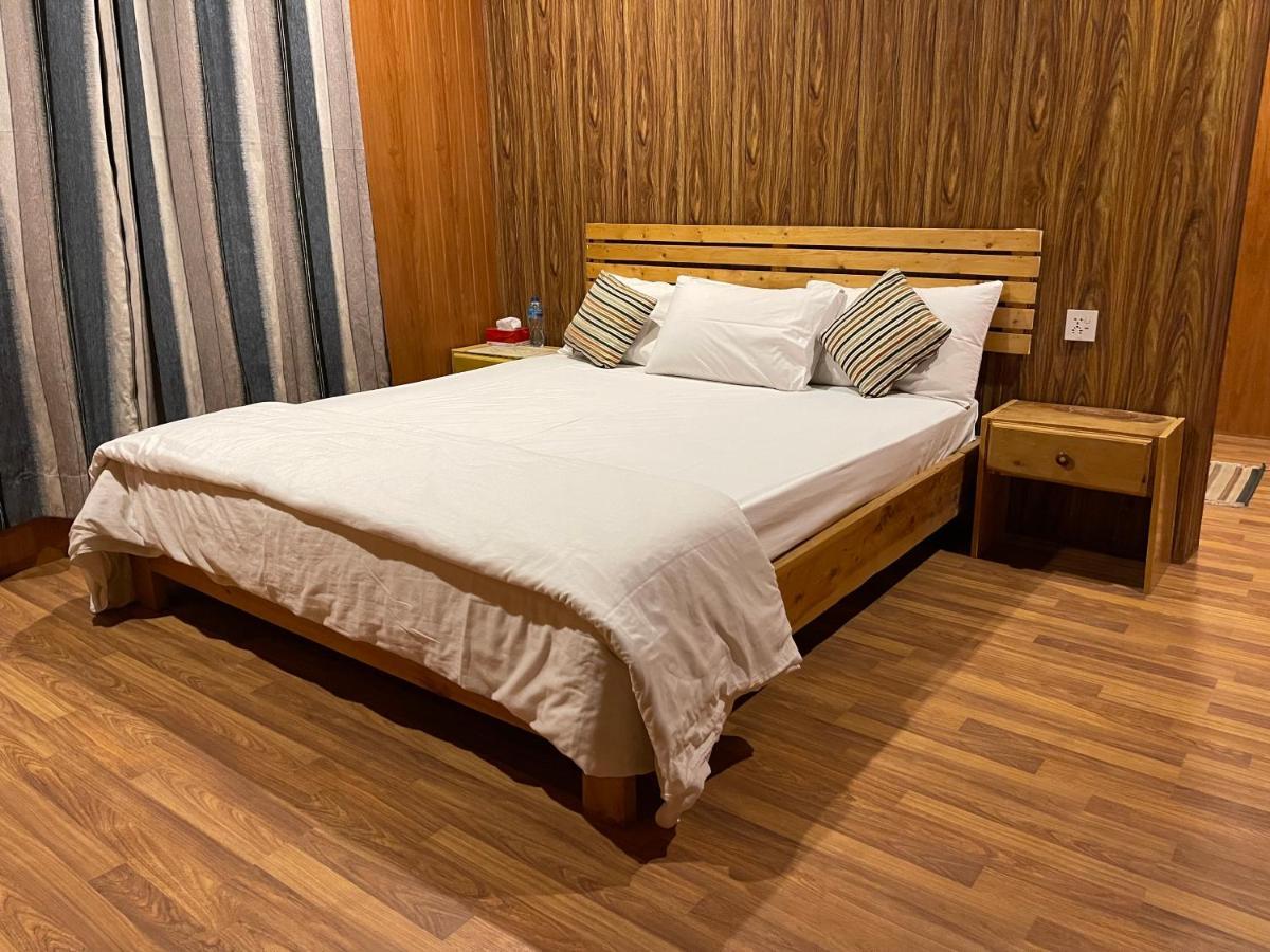 Indus View Hotel スカルドゥ エクステリア 写真